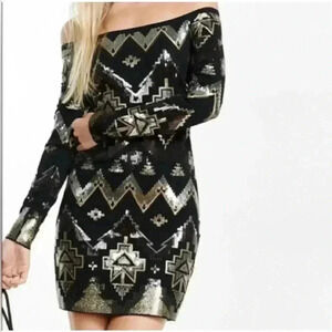 Express NWT Off the shoulder black and gold sequins bodycon mini dress s…